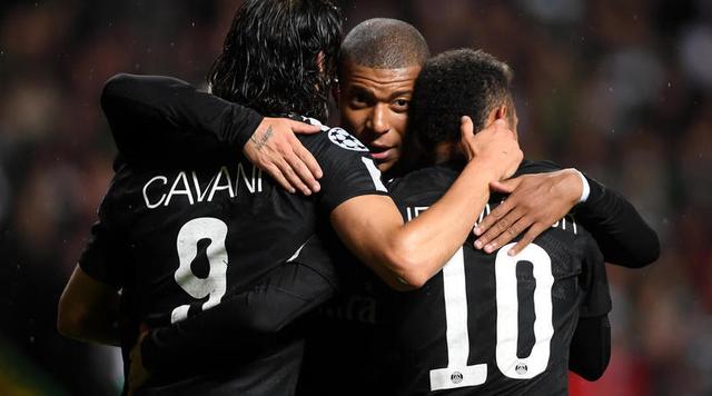 德甲战报：洛孔加破僵，拉尔森扳平，汉堡1-1法兰克福（德甲快讯：洛孔加先拔头筹，拉尔森扳平，汉堡1-1战平法兰克福）