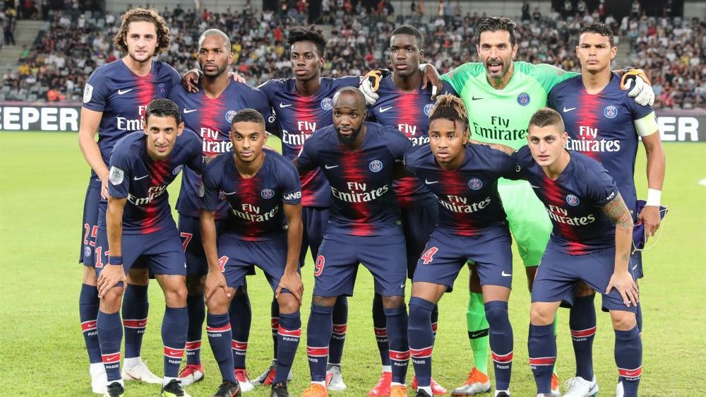 阿斯：阿隆索准备轮换首发，塞瓦略斯和罗德里戈将迎来机会（阿斯透露：阿隆索计划调整首发，塞瓦略斯与罗德里戈有望获得出场机会）