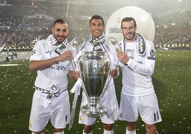 美记：保罗·乔治在场76人每百回合防守效率提升11.2分（美媒：保罗-乔治上场时，76人每百回合防守效率提升11.2分）