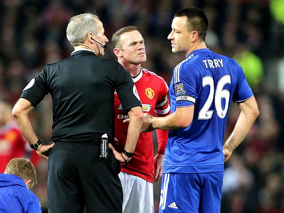 巴莱巴在非洲杯首战受伤，半场结束后就被换下（巴莱巴非洲杯首秀受伤，中场休息时被换下）