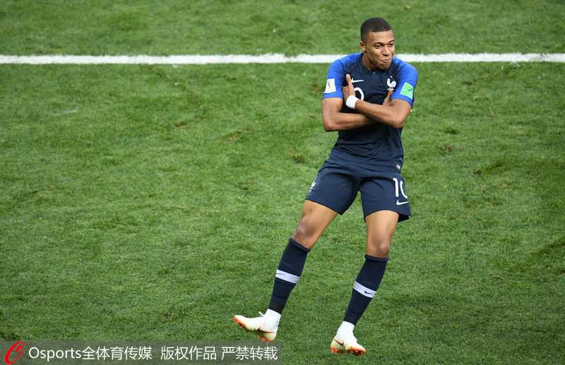 都体：穆阿尼加盟尤文的交易进展积极，DV9的出售是最后变数