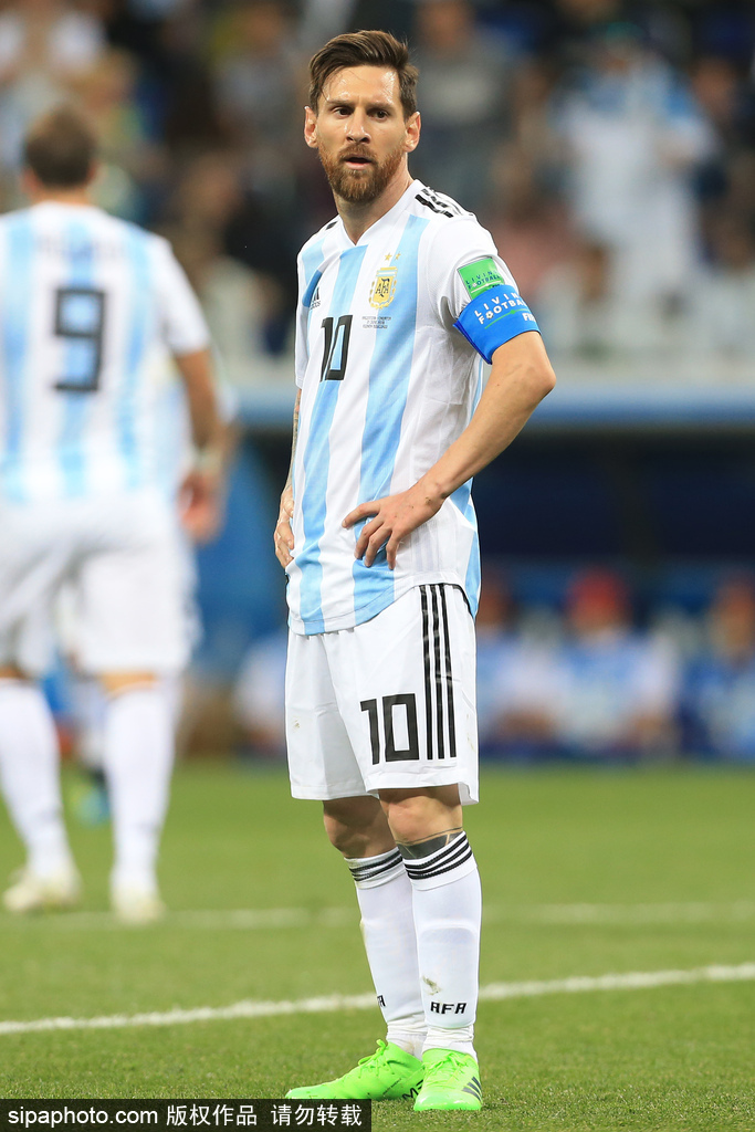 拉波尔塔：诺坎普永远是梅西的家；已将亚马尔伤情告知西足协（拉波尔塔：梅西永远属于诺坎普，亚马尔伤情已通报西足协）